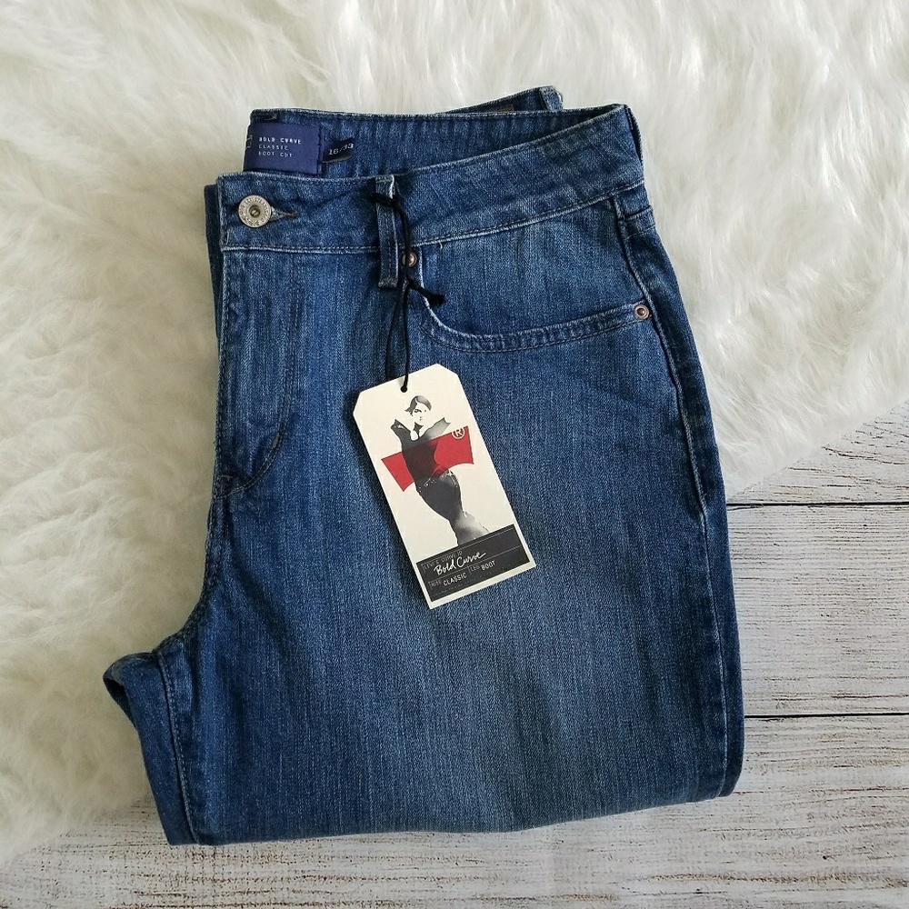 Levi's Curve ID Bold Curve Classic Boot Cut